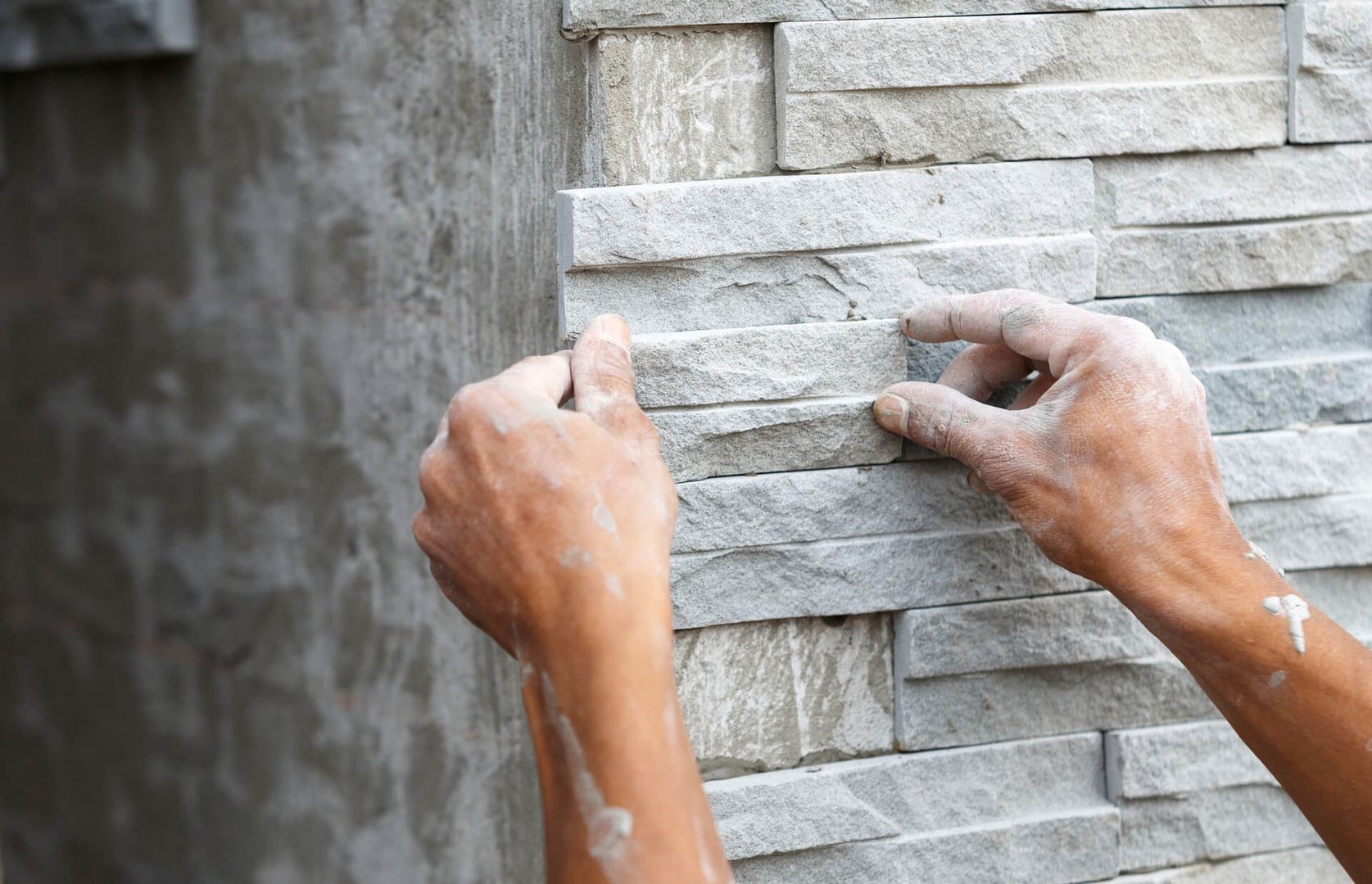 Arbeiten an einer Fassade